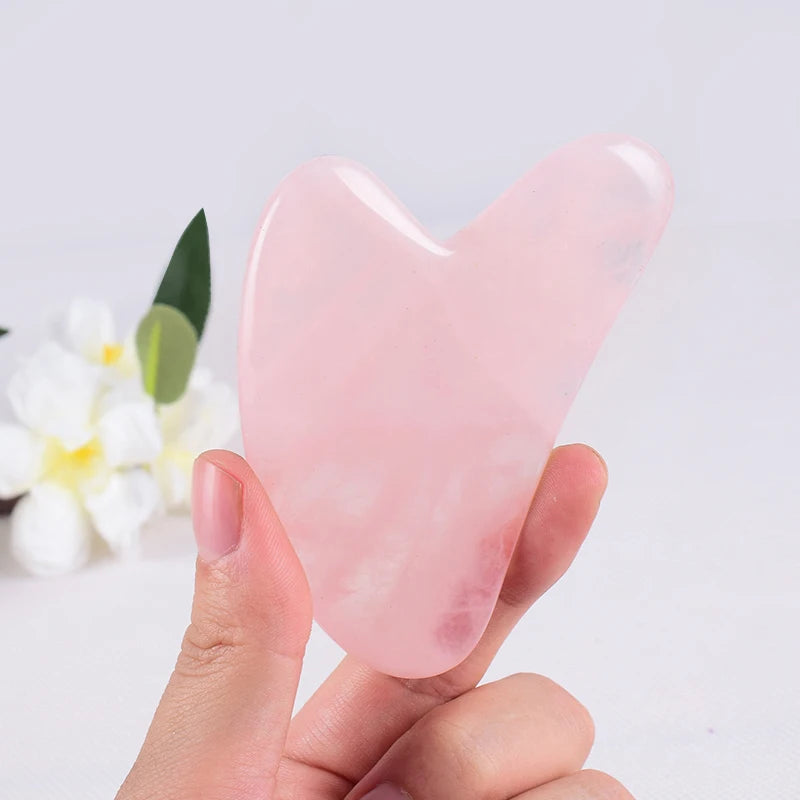 Gua Sha en pierre de jade, rituel visage anti-fatigue